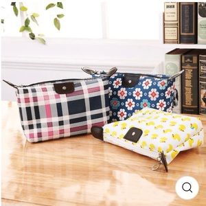 Choose One - Compact Everything Bag Cosmetic Case